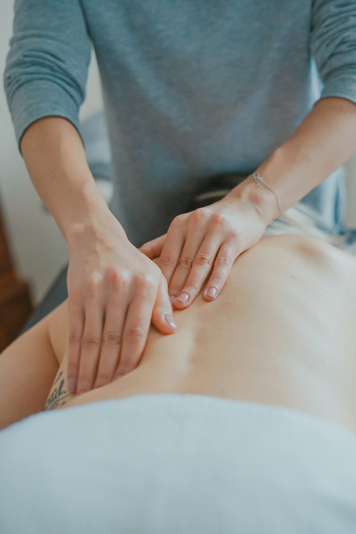 مركز المساعدة ودليل الاستخدام